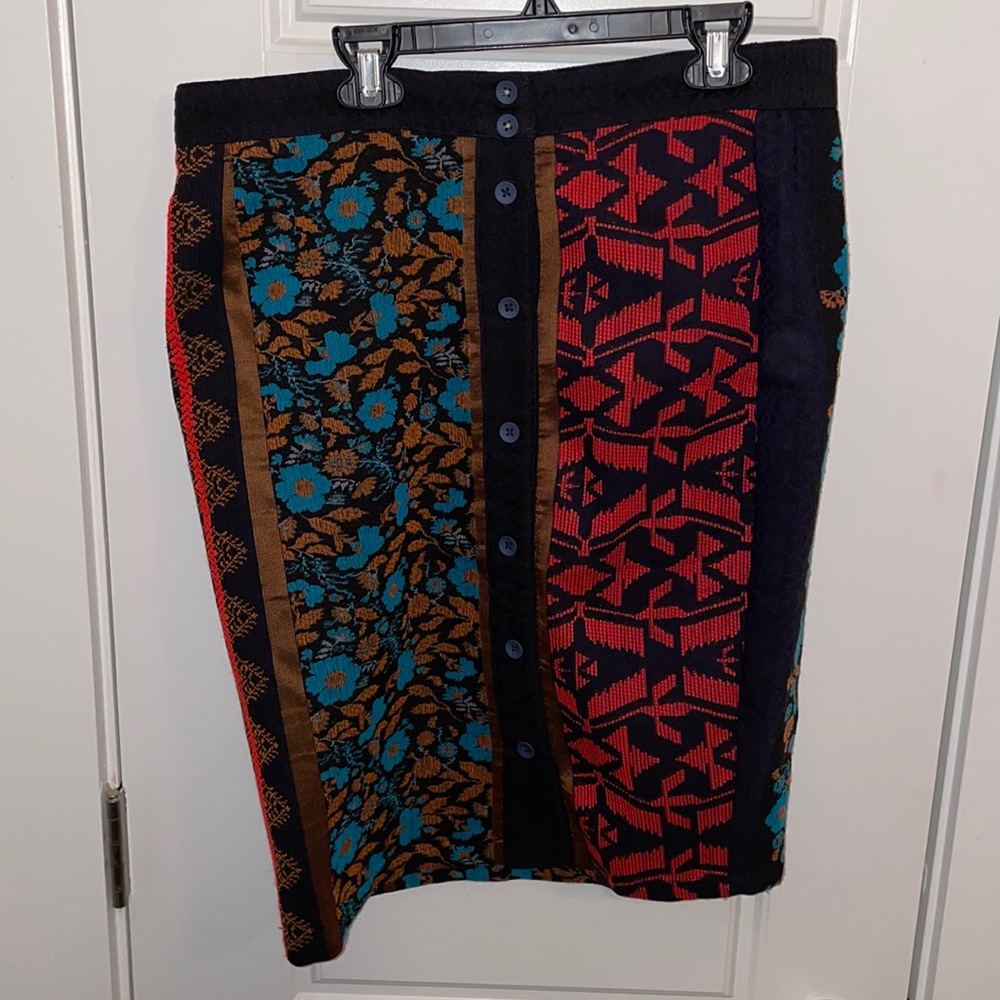Anthropologie intricate skirt, knee length, button details